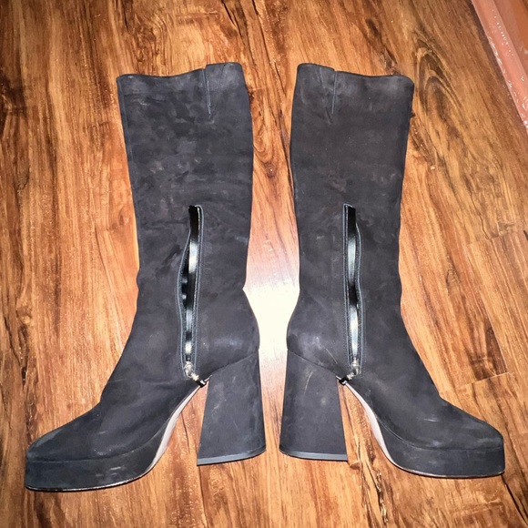 Schutz boots - Picture 3 of 4